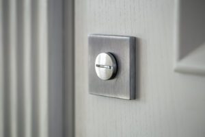 Read more about the article Best Smart Locks for Scottsdale Homes in 2025