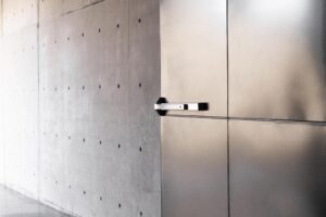 Read more about the article Panic Bars & Exit Devices: Essential for Scottsdale Business Compliance