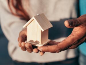 Read more about the article Seasonal Security Checks for Scottsdale Homes