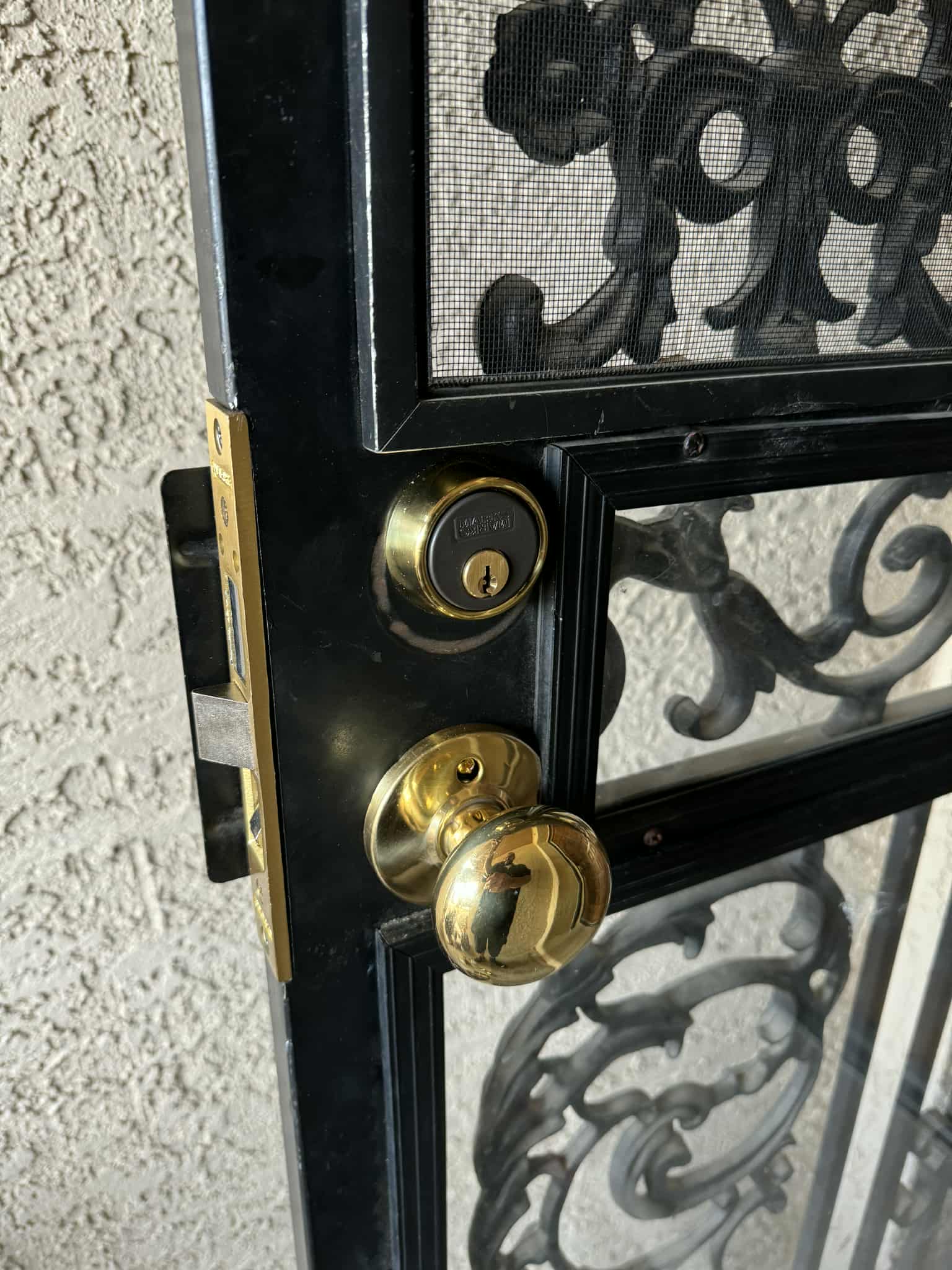 Read more about the article Key Control Systems for Luxury Homes in Biltmore Estates: What Every Homeowner Should Know