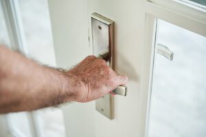 Read more about the article Why Scottsdale Homeowners Need Professional Locksmith Services